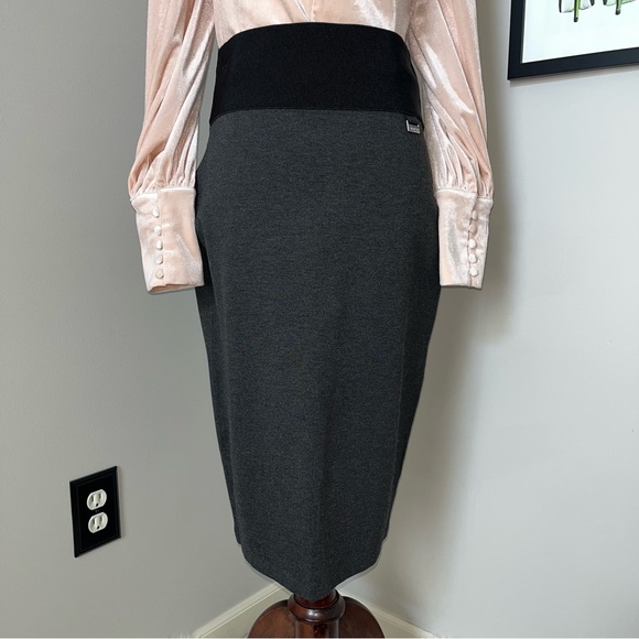 ❤️ NWOT. Calvin Klein Midi Bodycon Skirt. - Picture 11 of 14